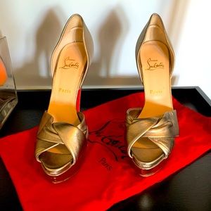 Christian Louboutin Volpi Heel size 39.5